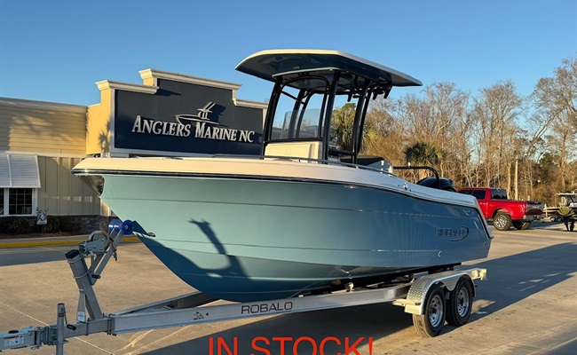 2026 Robalo R222 Explorer Atlas Blue